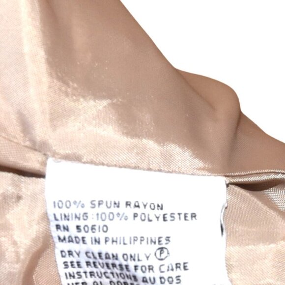 Le Suit Blazer Oatmeal Khaki Size 12 Safari Pockets - Picture 4 of 9